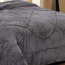 Coberdrom Canelado Plush – Manta Plush com Textura